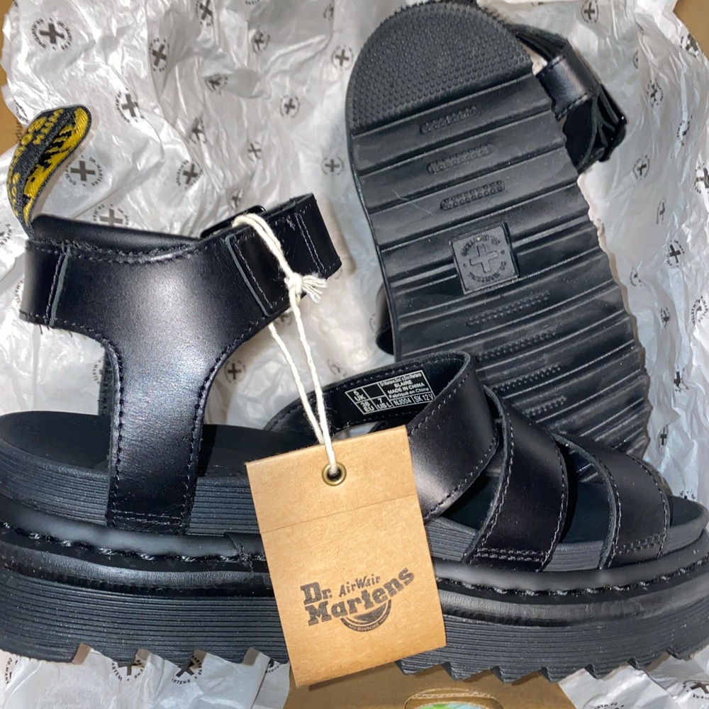 Dr.Martens BLAIRE WOMEN'S BRANDO LEATHER STRAP SANDALS